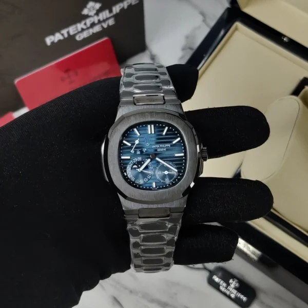 Patek Philippe Nautilus Mad Paris Watch